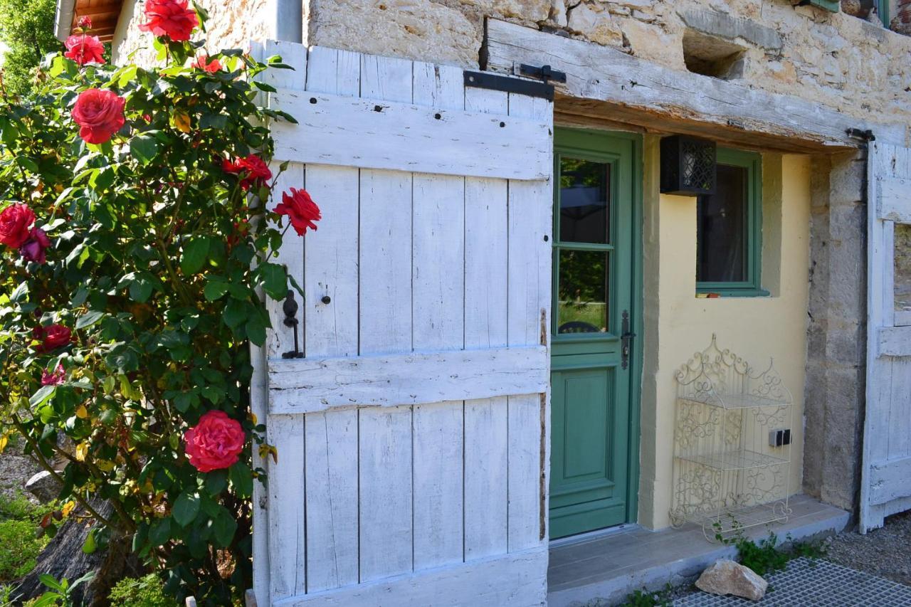 Couanac Gite Familial A La Campagne Avec Piscine Cayriech Kültér fotó